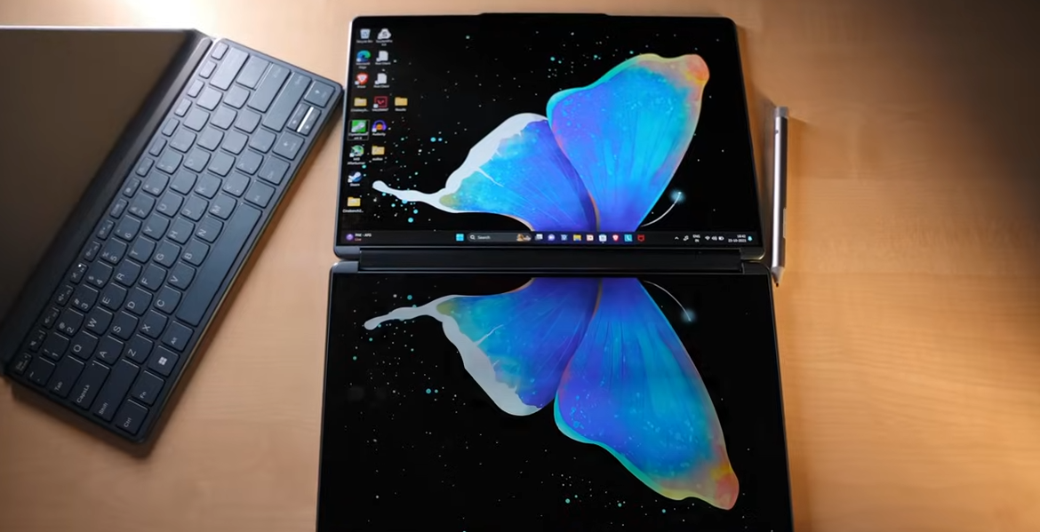 Dual-Screen Experience in Real Life
